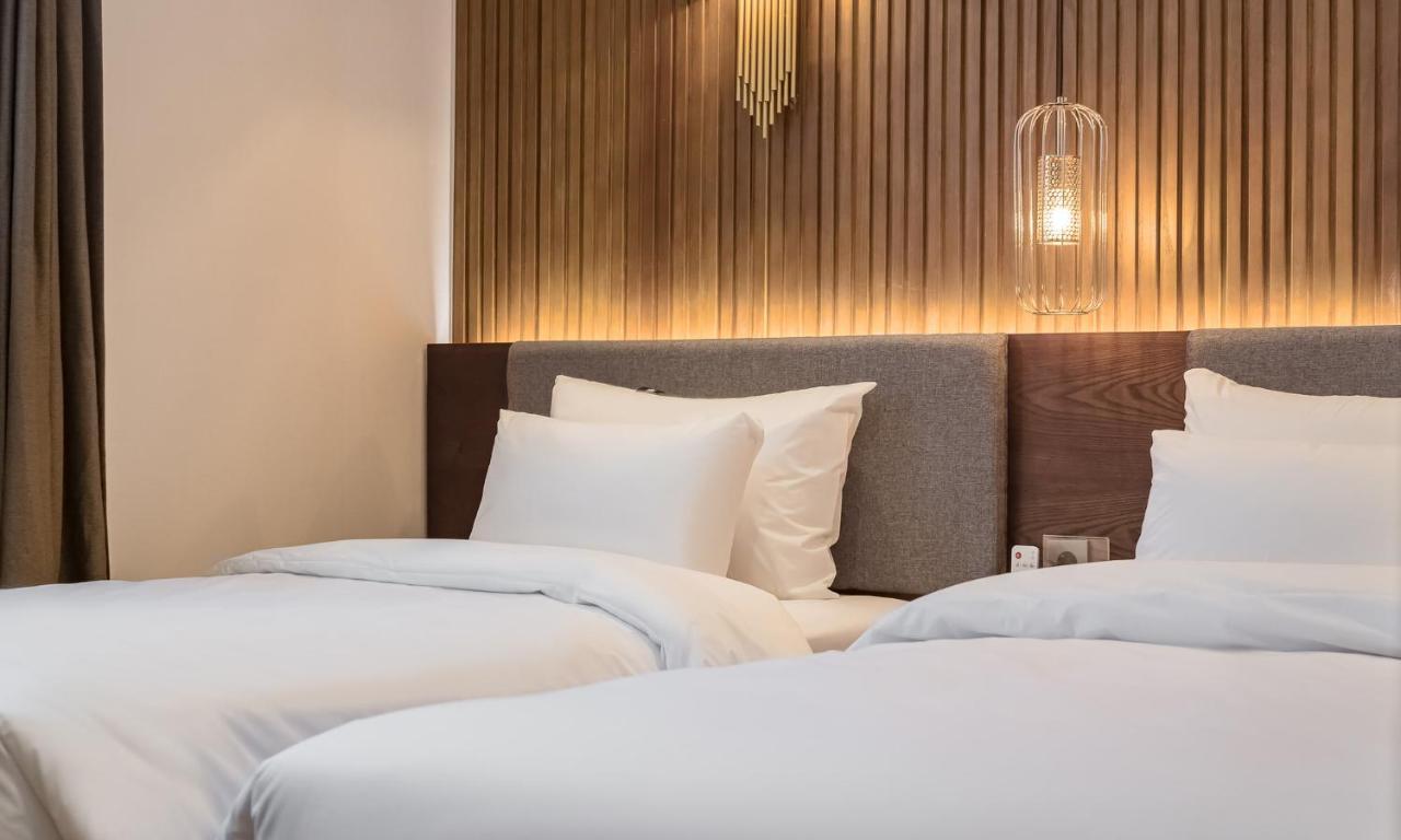 גאוז'ה Stubborn Hotel מראה חיצוני תמונה