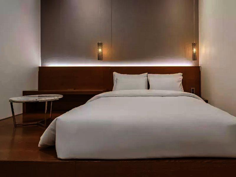 גאוז'ה Stubborn Hotel מראה חיצוני תמונה
